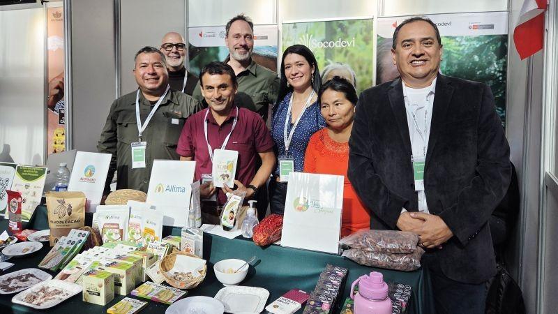Acopagro: Chocolate elaborado con macambo destacó en el Salón del Chocolate de Montreal