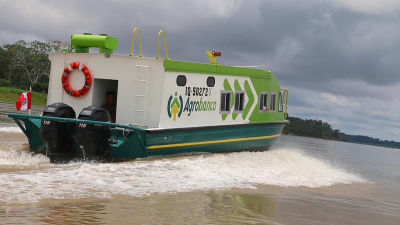 AGROBANCO PONE EN SERVICIO, CENTRO DE ATENCIÓN FLOTANTE EN EL RÍO AMAZONAS 