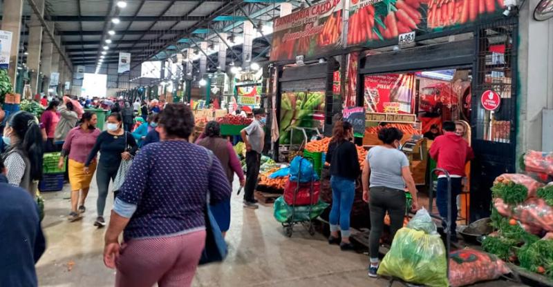Ayer ingresaron 9.316 toneladas de alimentos a mercados mayoristas de Lima