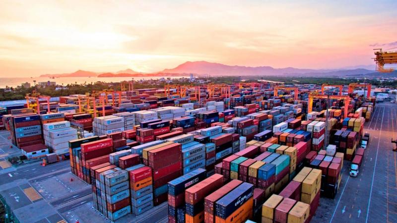 Chile enfrenta con incertidumbre nuevos aranceles del 10% en Estados Unidos