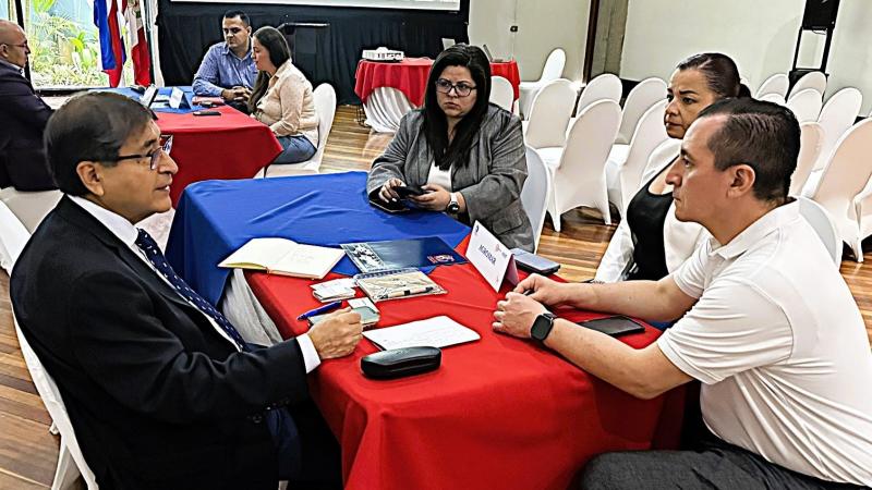 Empresas peruanas cierran negocios por más de US$ 1 millón en misión a Costa Rica