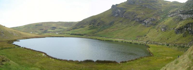Fondo Sierra Azul  construirá 22 cochas en zonas altas de Moquegua en beneficio de  770 familias de pequeños agricultores