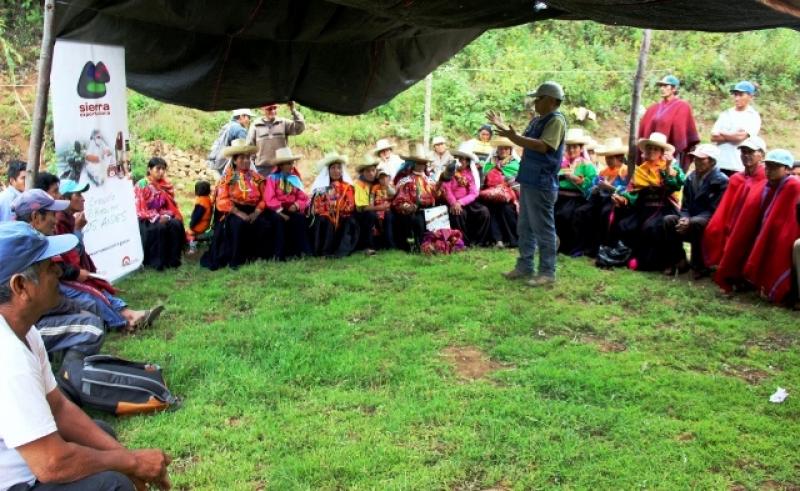 LAMBAYEQUE: BENEFICIARIOS DEL PILOTO DE FRAMBUESAS SON CAPACITADOS EN BPA