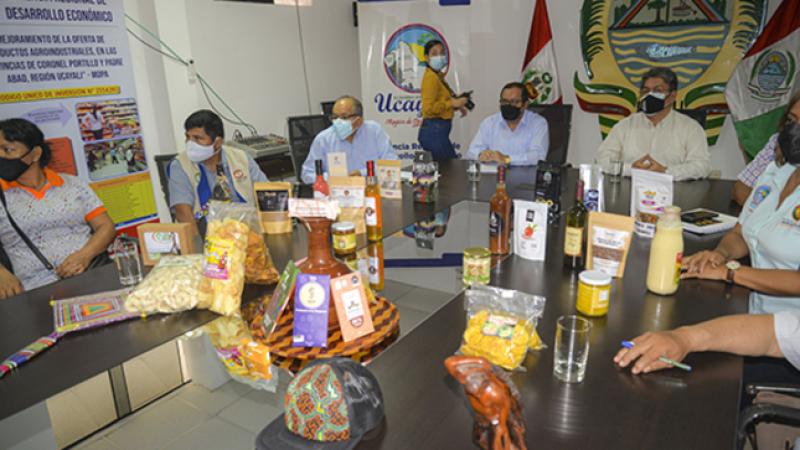 Productores y especialistas se reúnen en foro "Ucayali para el Mundo"