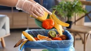 Comisión Europea propondrá reducir obligatoriamente el desperdicio de alimentos un 30% en 2030