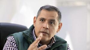 “En cinco años tenemos que haber erradicado la mosca de la fruta en la costa y sierra”