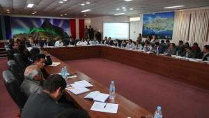 Gobierno coordina con autoridades cusqueñas la atención de la emergencia en Huayopata y zonas afectadas por heladas