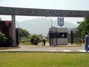 LA UNIVERSIDAD AGRARIA FORTALECE LA INVESTIGACIÓN EN BIOTECNOLOGÍA