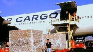 Mangos, espárragos y arándanos frescos participaron con el 65.36% del volumen total exportado vía aérea por Perú entre enero y abril