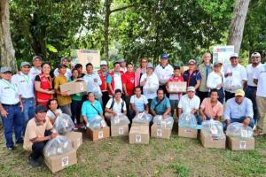 Minam entregó 90.000 alevinos a productores de 7 comunidades amazónicas en Loreto