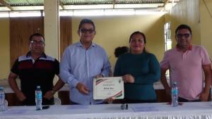 Nueva Requena distingue a Ocho Sur por apoyo a comunidades inundadas