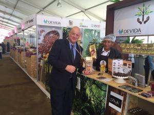 “Para USAID, el cacao y el chocolate son símbolos del cambio de vidas y nuevas oportunidades para muchos en el Perú”