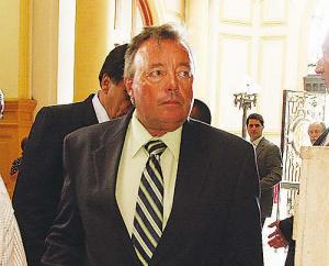 PROBLEMA DE LA INDUSTRIA AVÍCOLA ES SU SISTEMA DE COMERCIALIZACIÓN