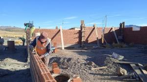 Puno: continúa construcción de más de 700 cobertizos en beneficio de 7160 familias ganaderas