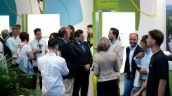 Gabriel Amaro, presidente de AGAP Perú, invitado al stand de AgritechMurcia en Fruit Attraction 2025, destaca las oportunidades de colaboración tecnológica.