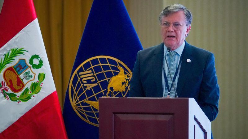 38  millones de agricultores viven de la ganaderia en las Americas