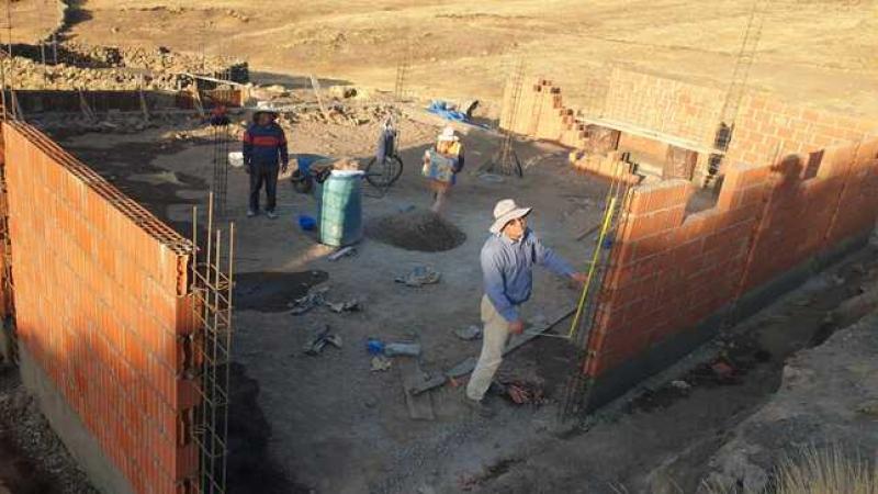 Agro Rural entregará 450 cobertizos en 8 provincias de la región Cusco