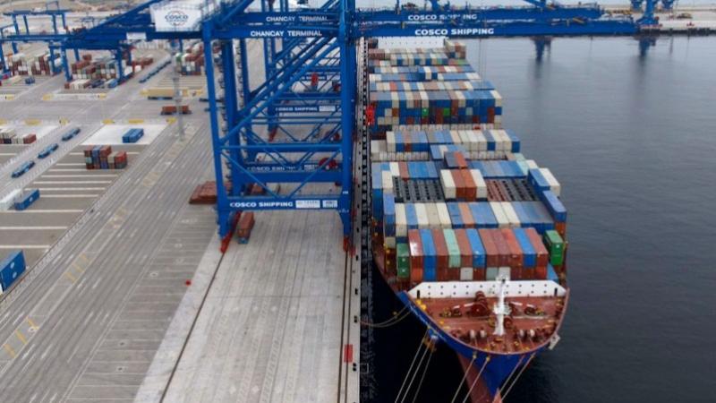 China abre una ruta marítima directa a Perú