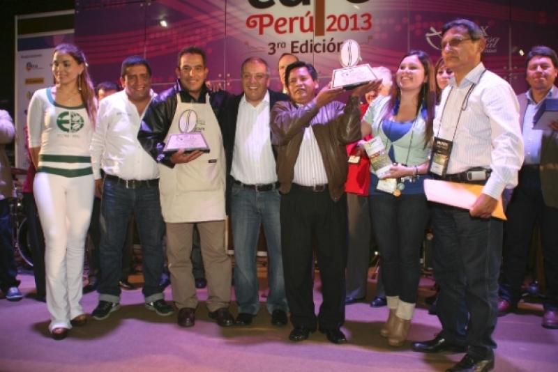 COOPERATIVA CAFETALERA CECOVASA  DE PUNO OBTUVO EL PRIMER LUGAR 