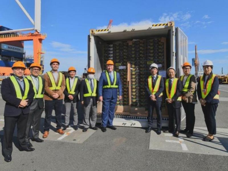 Embajador peruano en Japón recibió primer embarque de uvas peruanas adquiridas por la empresa Fresh del Monte