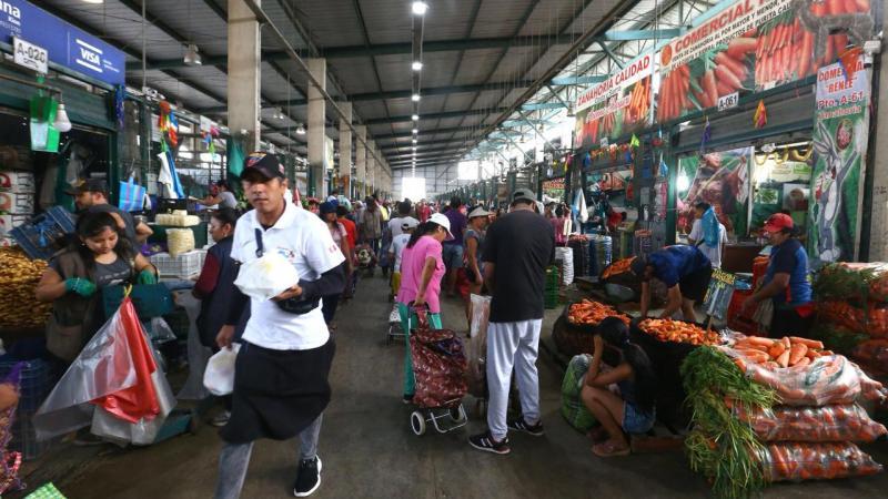 "Los mercados mayoristas son la base de un sistema alimentario más fuerte y justo