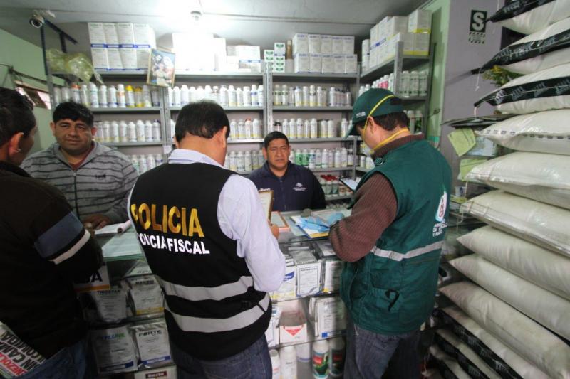 Minagri realiza inspección inopinada para detectar venta de plaguicidas no autorizados