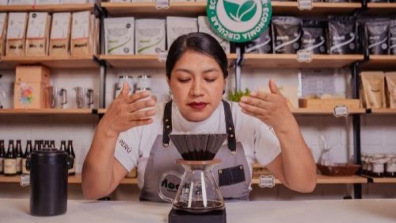 Pasco: desarrollan primer método sostenible de filtrado de café en el Perú