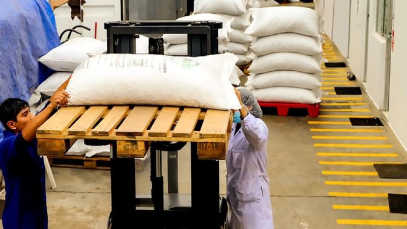 Sierra y Selva Exportadora promueve estrategia comercial “Empresa Ancla”