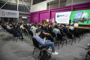 Decisiones acertadas en políticas públicas son la clave para restaurar la competitividad del sector agrario ante crisis locales y globales