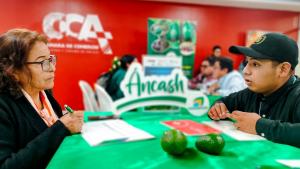 Encuentro Comercial en Áncash generó S/6.4 millones en intenciones de compra de palta y fresa