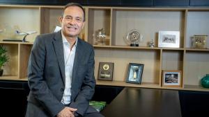 Lionel Arce es designado presidente del IPEH