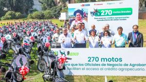 Midagri entrega nueva flota de 270 motocicletas a Agrobanco