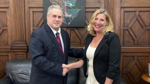 Perú y Walmart exploran nuevas oportunidades para fortalecer el comercio agroexportador