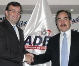 VARILIAS ASUME OFICIALMENTE LA PRESIDENCIA DE ADEX